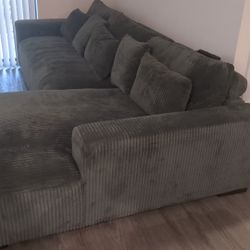 L Shaped Sectional couch