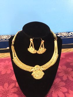 Gold plated necklace