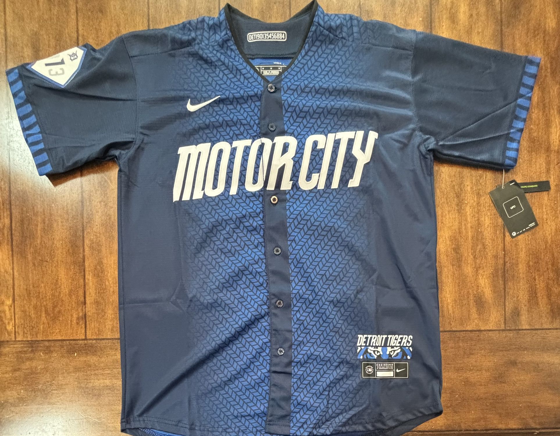 Detroit Tigers City Connect Motor City Zach McKinstry Adult Medium NWT