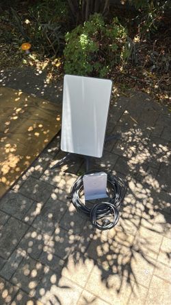 Starlink router/antenna