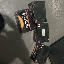Duracell 12v 12Ah AGM batteries 4