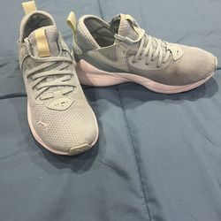Puma CELL Vive Training Shoes 4.5 Youth