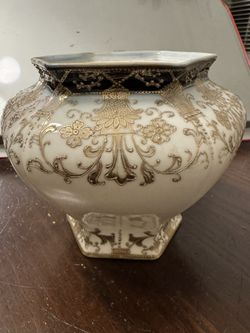 Antique Base