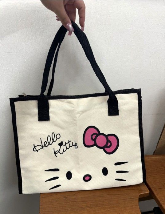 Hello Kitty Tote Purse