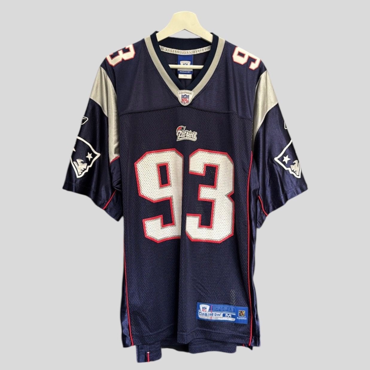 EARLY 2000s NEW ENGLAND PATRIOTS JERSEY SIZE MEDIUM