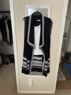 Vince Black & White Spanish style sweater vest