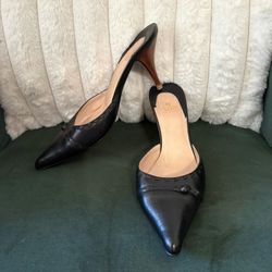 Fendi Kitten Heel Leather Women's Pumps Size 40/US 8.5