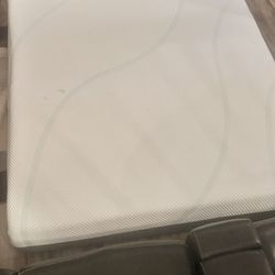 Cal King Tempurpedic Mattress