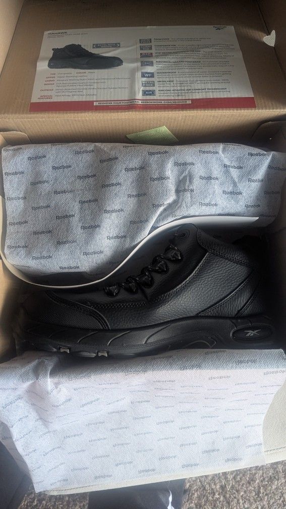 New Reebok Steel Toe