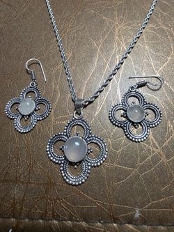 Rose quartz set