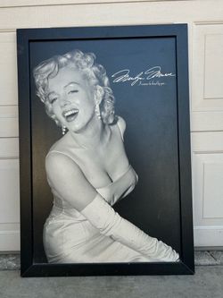 Marilyn Monroe framed wooden print