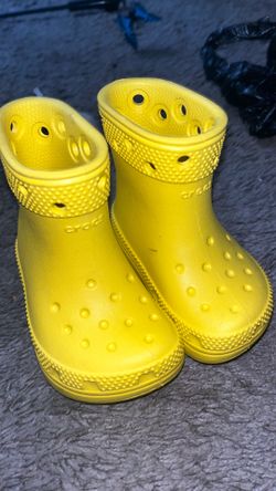 Yellow Crocs Handle It Rain Boots Kids Size $15 OBO