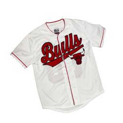 Chicago Bulls 66 NBA Basketball, Baseball Style White Jersey, Size Medium