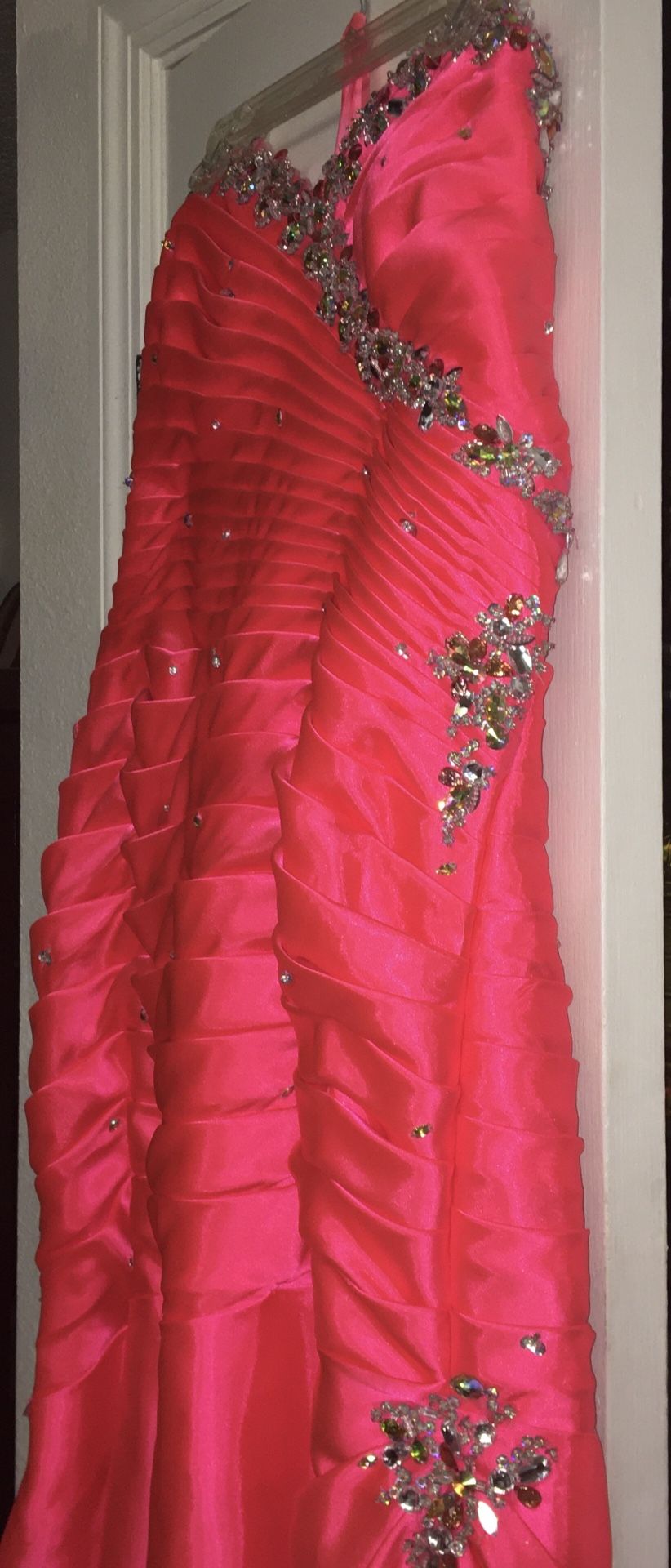 Beautiful Prom /Homecoming Dress W/ Beautiful Accent Jewels
