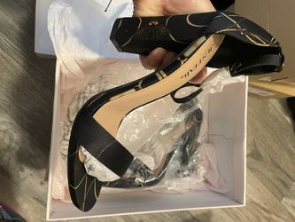 Heels / Pumps / Zapatillas