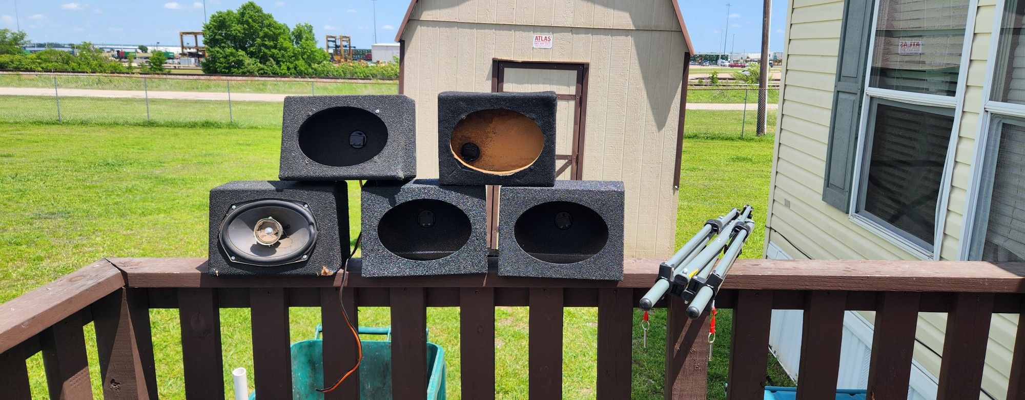 6×9 Speaker Box