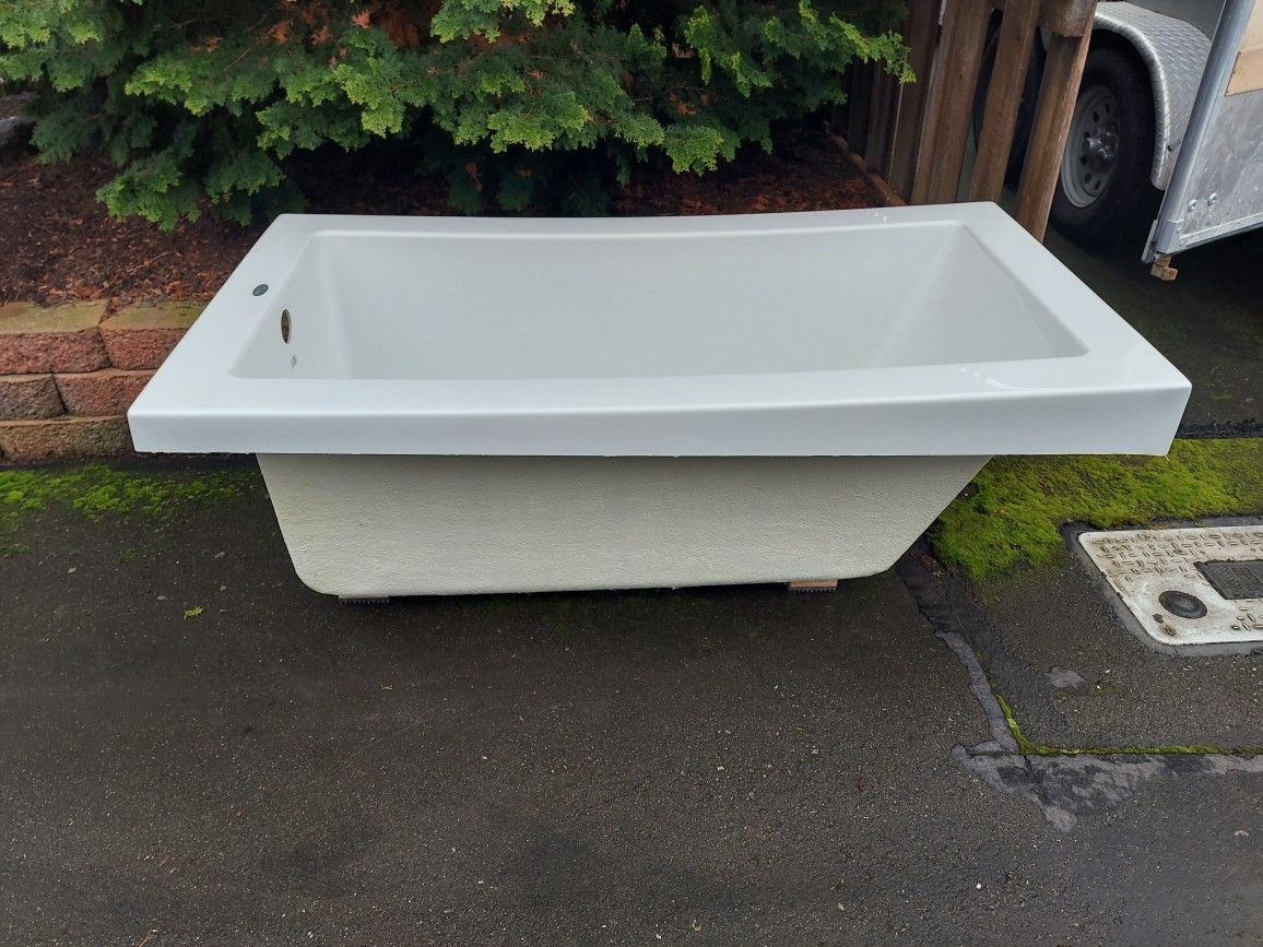 Bath Tube