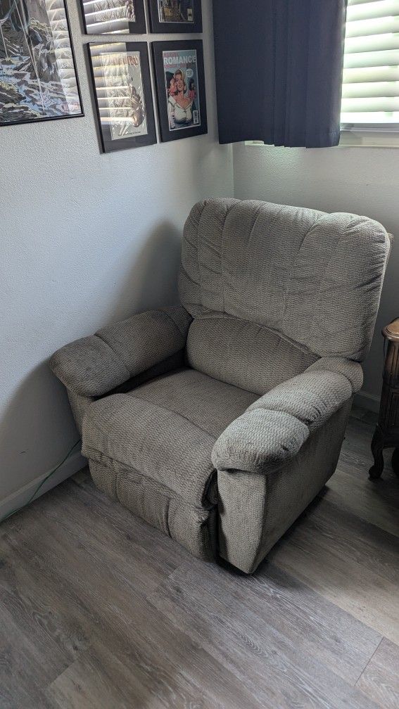 Lazy Boy recliner chair