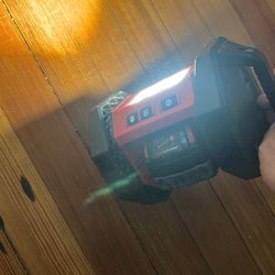 Milwaukee M18 Flood Light 
