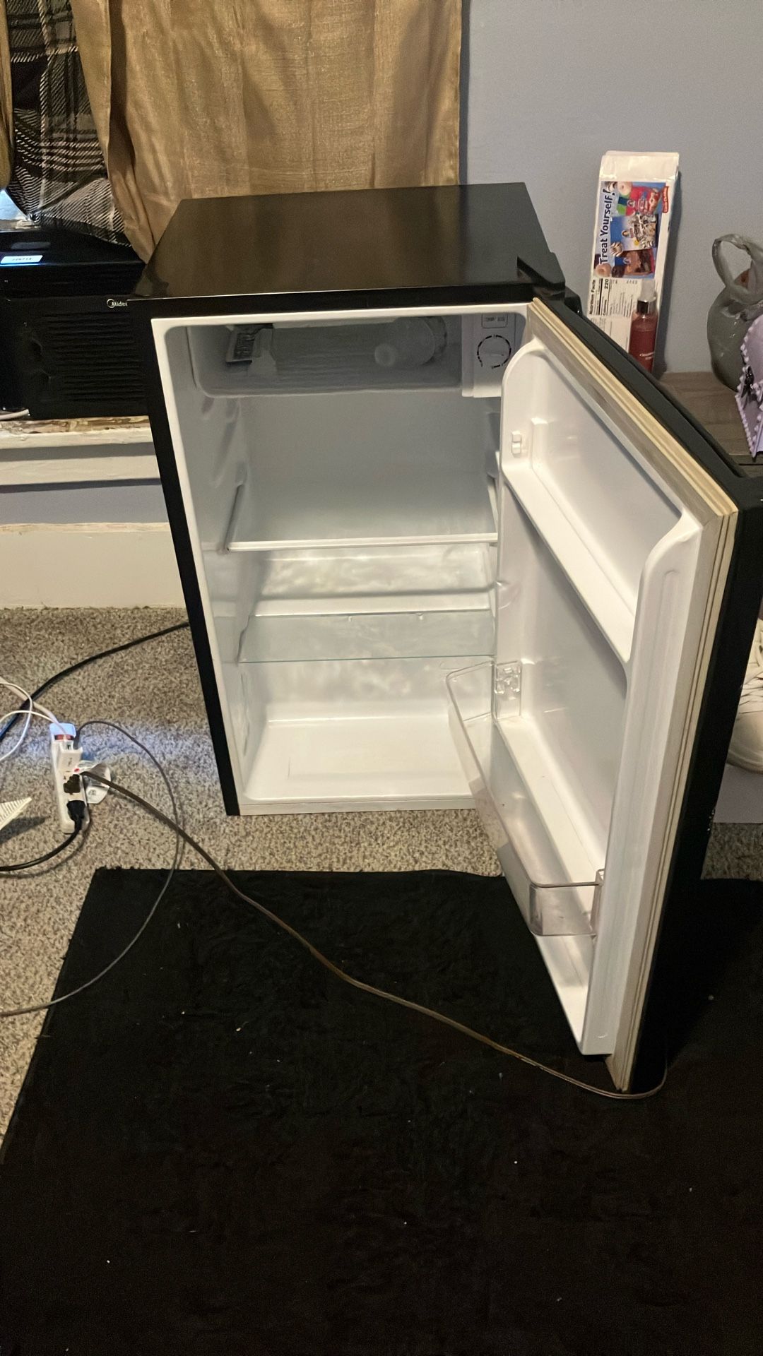 Mini Fridge For Sale