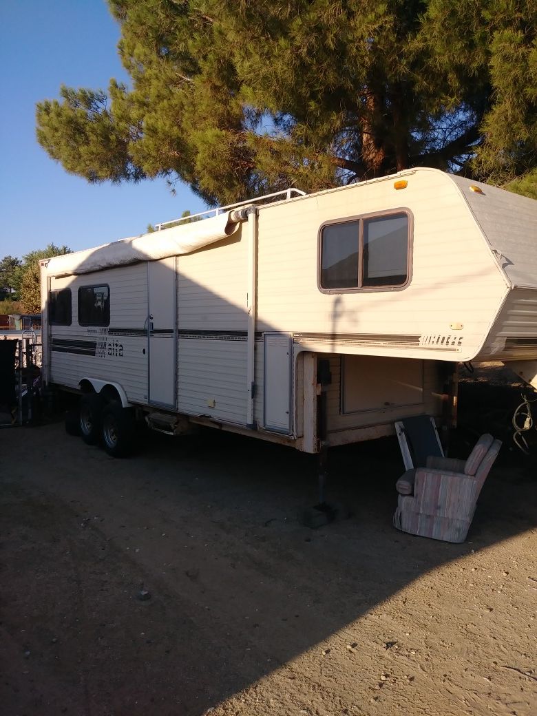 Alfa toy hauler