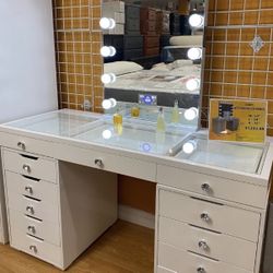 Vanity With Bluetooth Mirror 
