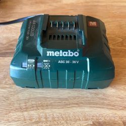 Metabo Air Cooled LiHD 14.4V - 36V Battery Charger 
