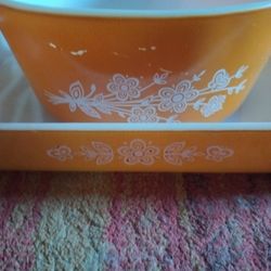 Golden Butterfly Pyrex Cake Pan And Bowl