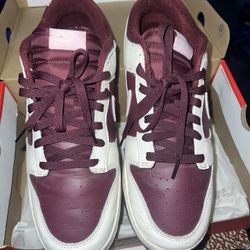 Nike Dunk Low Size 12