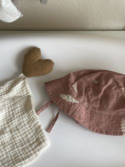 Neutral Bucket Hat