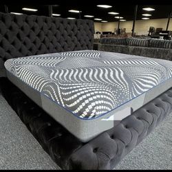 Brand New/ Black Bed Frame Cama// Mattress Sold Separately 