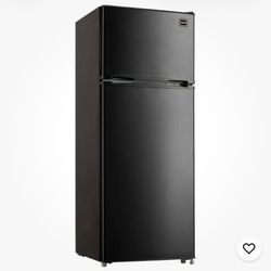 RCA 7.5 Cu. Ft. Top Freezer Refrigerator, RFR741 (Black) Used $90