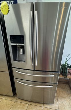 Refrigerador En Excelente Condiciones Marca Samsung