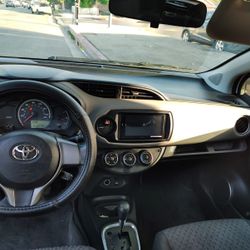 Toyota Yaris 2015 Blanco 
