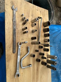 Assorted lot of Snap - On tools