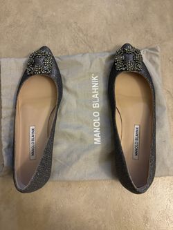 MANOLO Blahnik