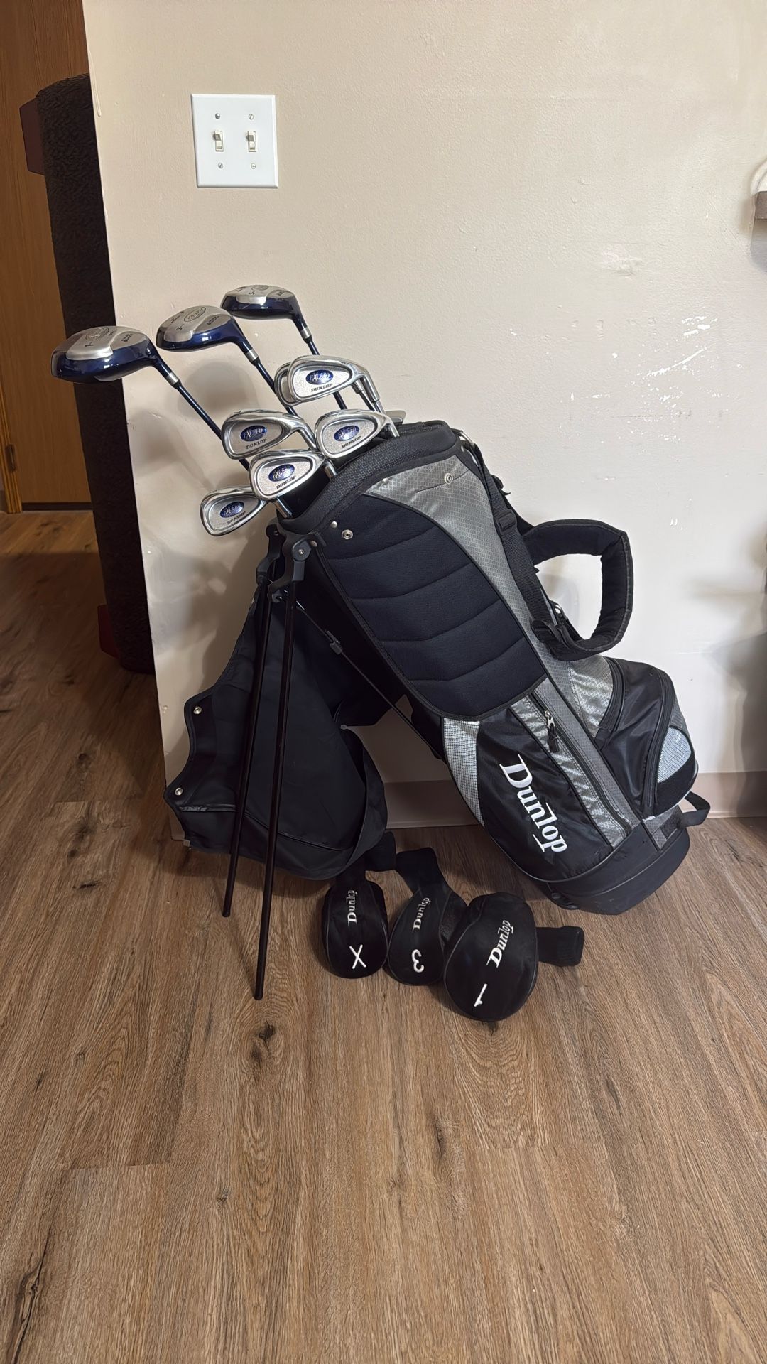 Men’s Golf Clubs; Dunlop;