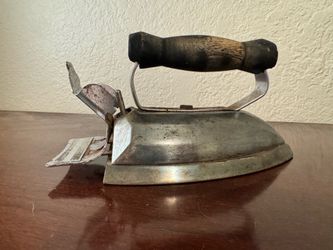Vintage 1950s Samson Electric Iron