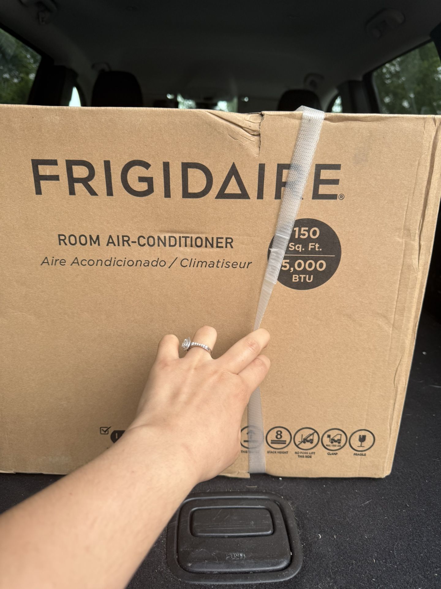 Frigidaire 5000 BTU Window AC
