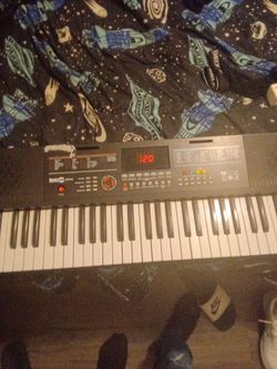 Rockjam 61 key piano