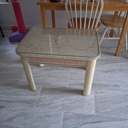 Side Table 30x22
