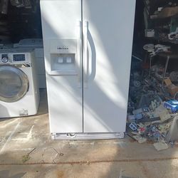 Whirlpool Refrigerator