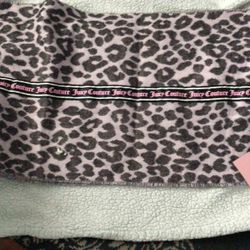 Juicy Couture Leopard Print Scarf / Shawl Pink Flat 72”x16” New $10