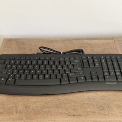 Microsoft USB Comfort Curve Keyboard