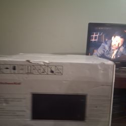 Kitchen Aid 2.2 Cu Ft Countertop Microwave 