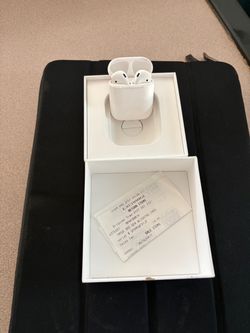Apple AirPods 3rd Generation with Charging Case