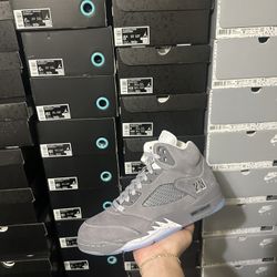 Jordan 5 Wolf Grey
