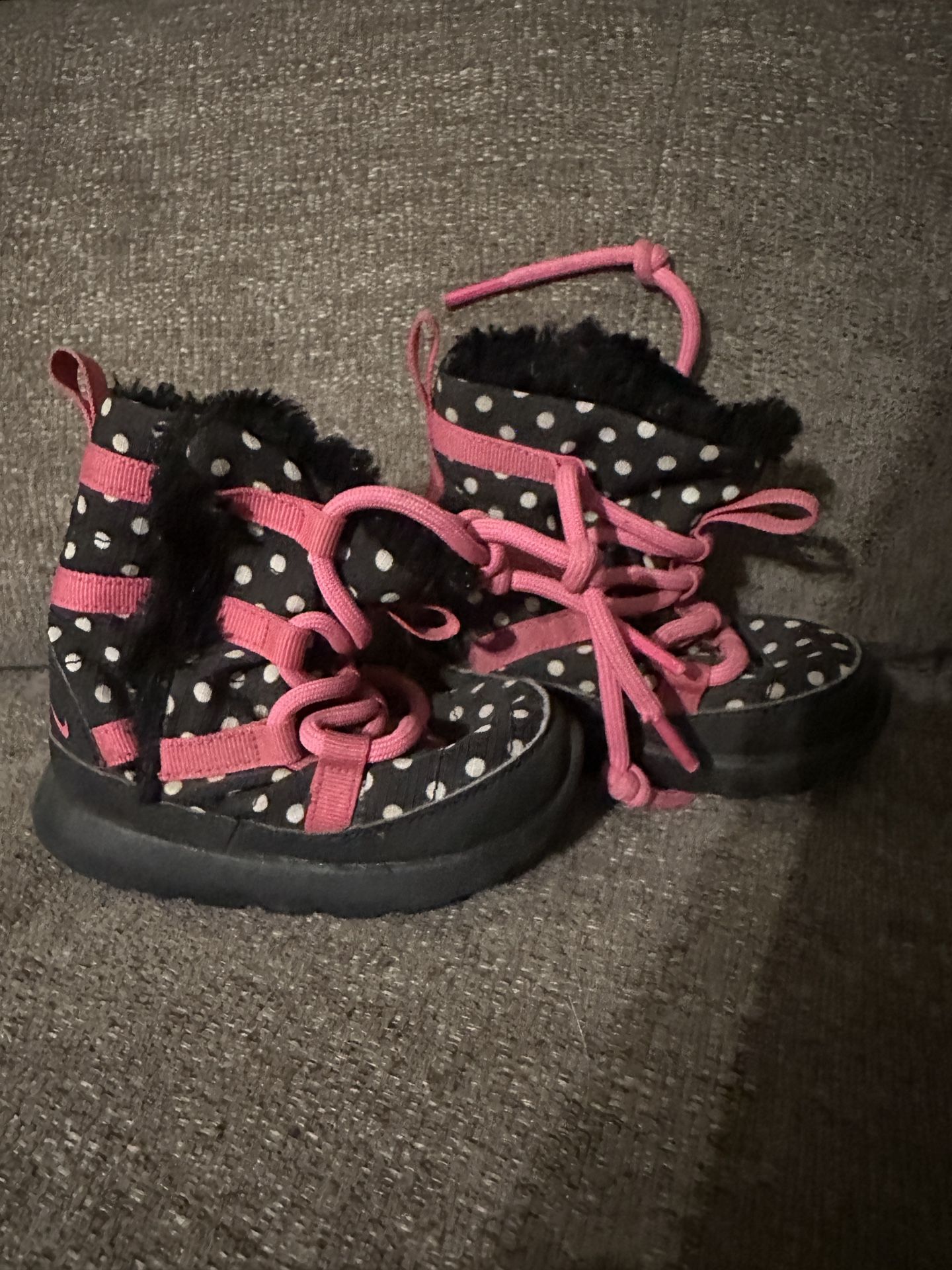 Nike toddler/baby Snow boots