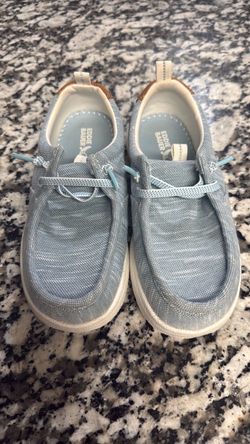 Kids unisex shoes