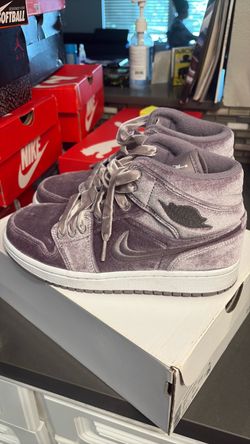 Womens Air Jordan 1 mid se